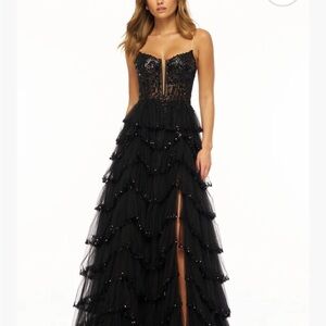 Sherri Hill prom dress 56193